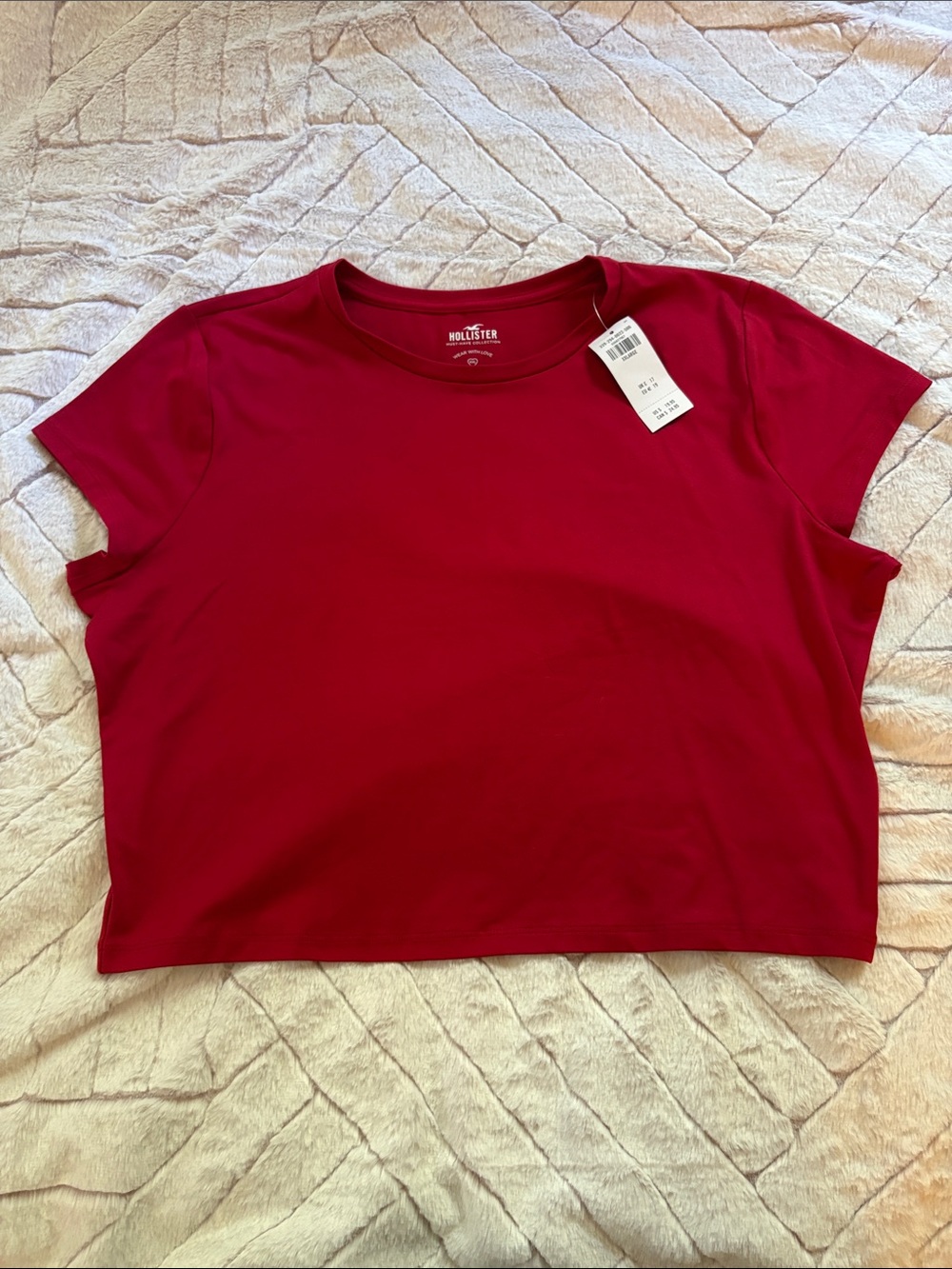 Hollister Women's Bright Red Short Sleeve Crop Tee